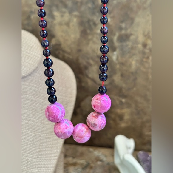 Garnet Rhodonite Beaded Necklace - Picture 8 of 8